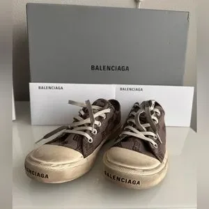 ★BALENCIAGA★ロートップ BB モノグラム スニーカー BALENCIAGA Paris BB Monogram Low-Top Sneakers – LOZURI®